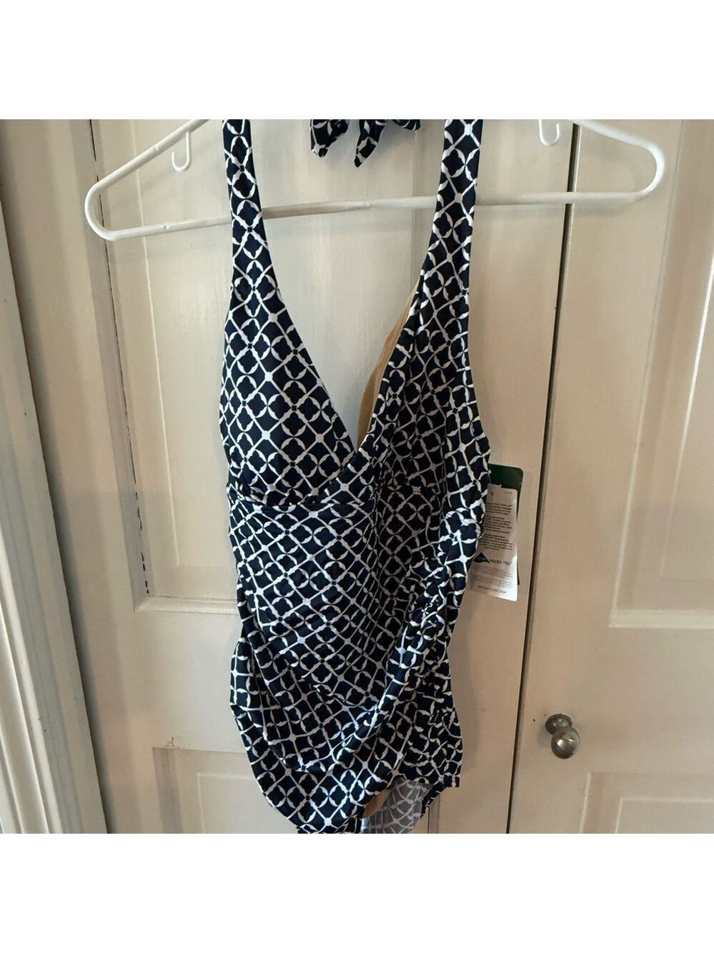 NWT LL. Bean Navy and White Slimming Women Swim One Piece